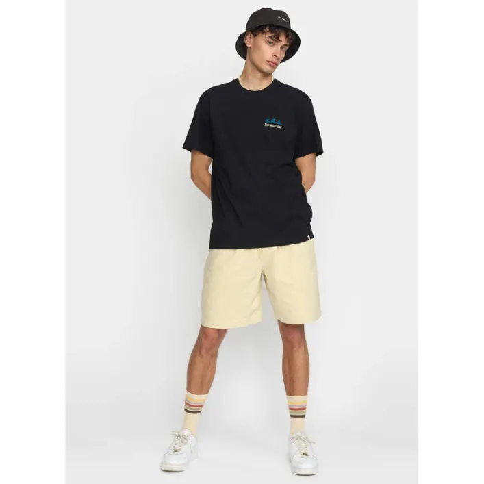 Revolution Printed Dow T-Shirt