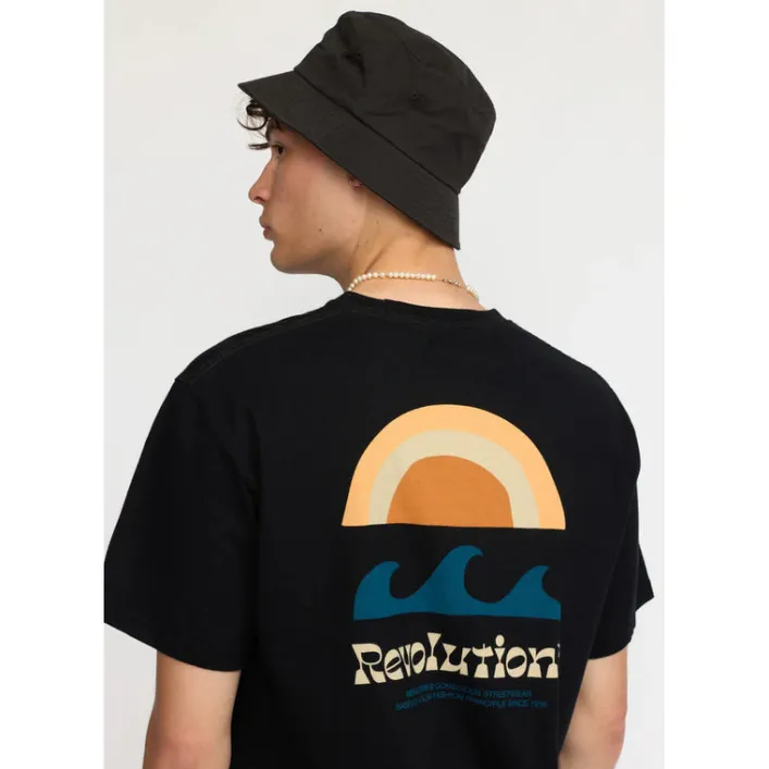 Revolution Printed Dow T-Shirt