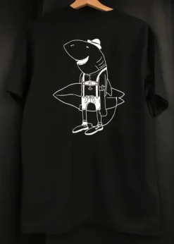SantoLoco Surf Hai T-Shirt