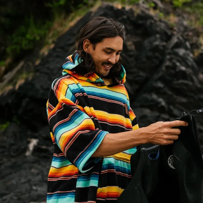 Slowtide El Cap Fleece Changing Poncho
