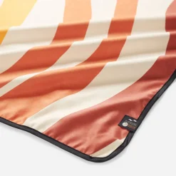 Slowtide Textured Waves Picknickdecke