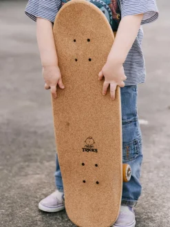 Tricks Dinos 8.25″ Komplett-Skateboard Kinder