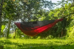 TTTM Pro Hängematte (325 x 170 cm, leichteste Hängematte inkl. Moskitonetz mit Reißverschluss und UHMPE-Firstleine)